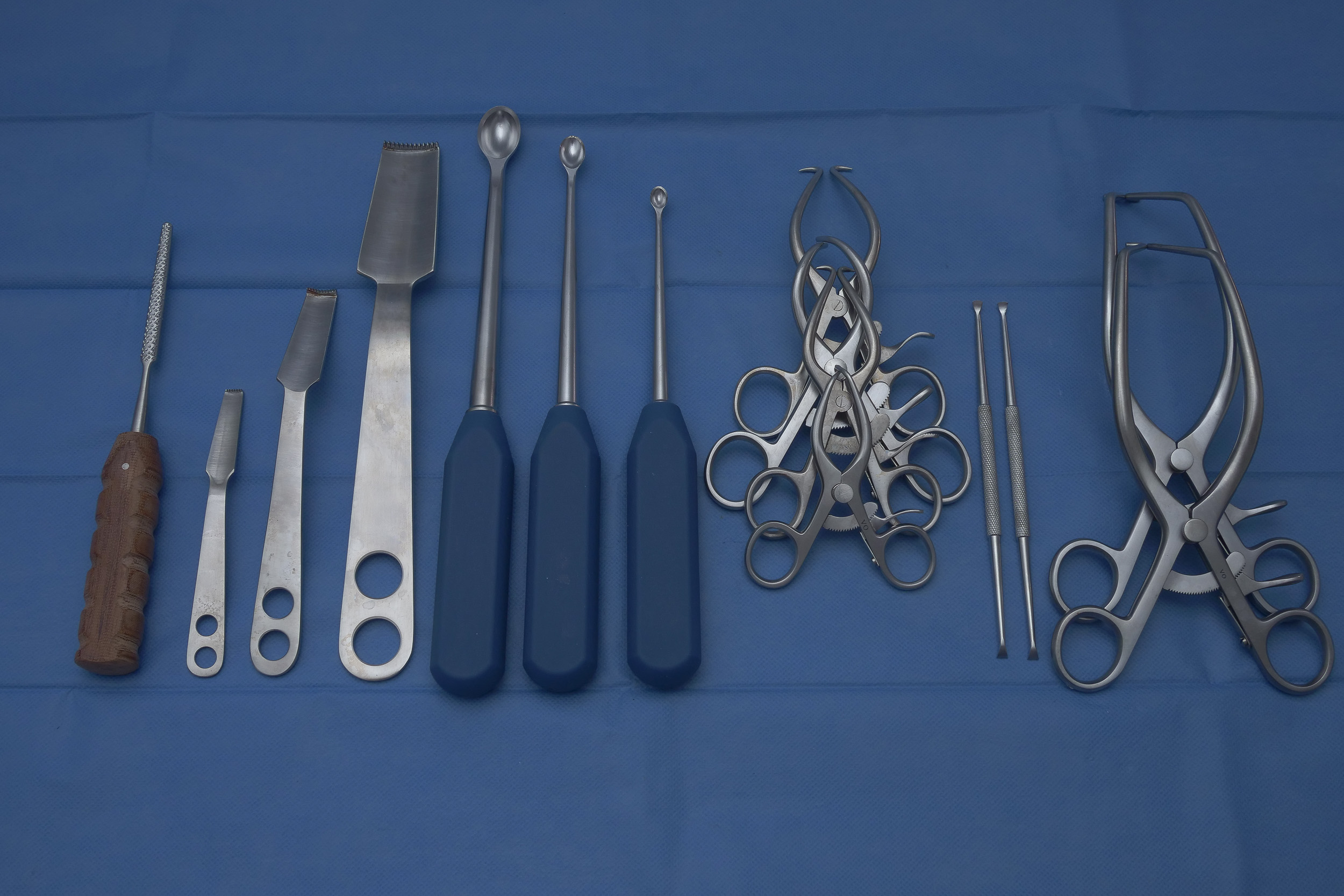 Dags Instrument Surgical Equipment Supplied On-Site | Mainliacht Peripatetic Veterinary ...