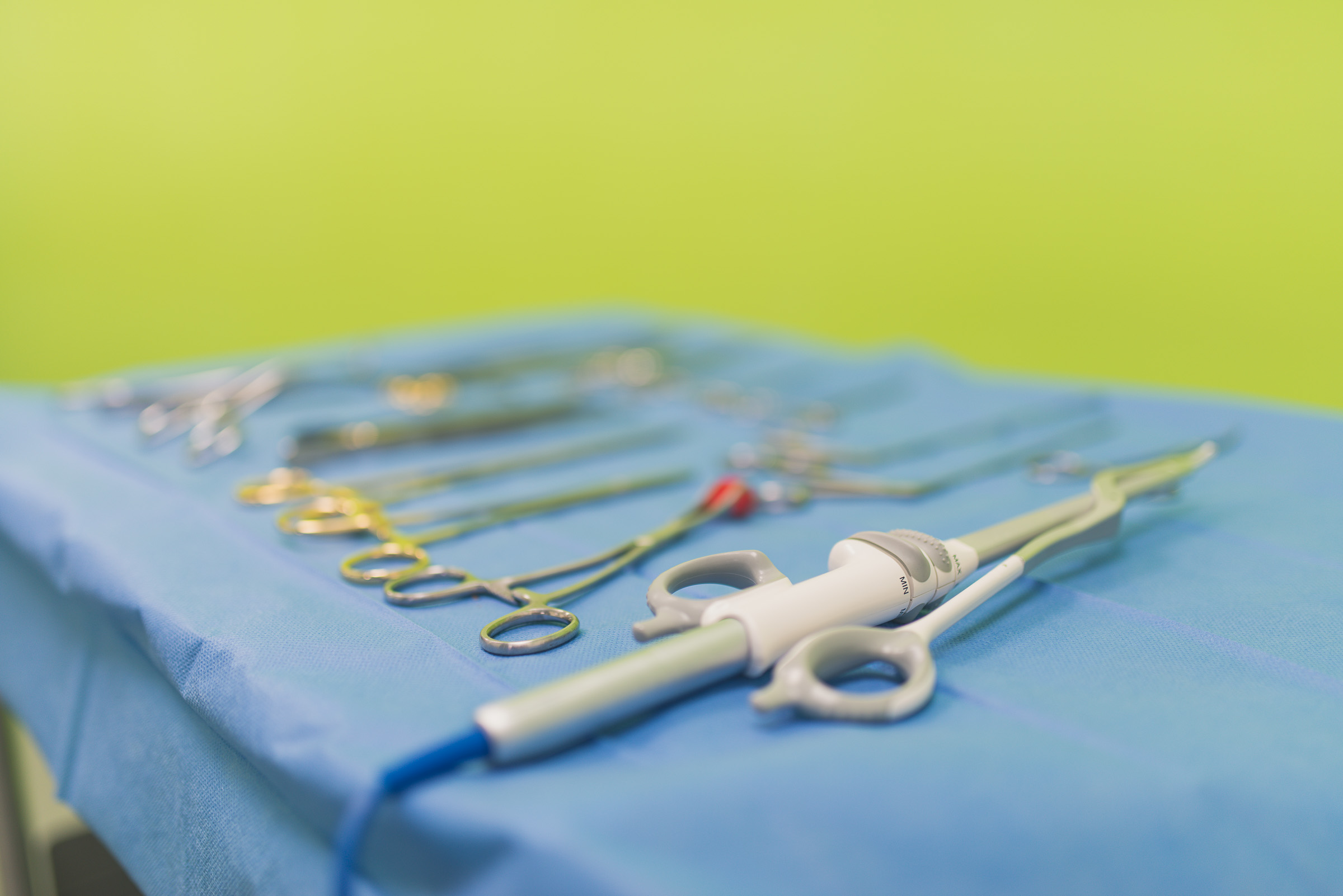 Harmonic Scalpel and surgical instruments prepared for BOAS surgery